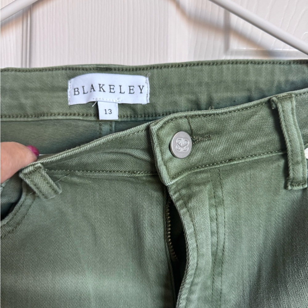 Blakeley High-Rise Jeans in Olive Green - Women’s Size 13